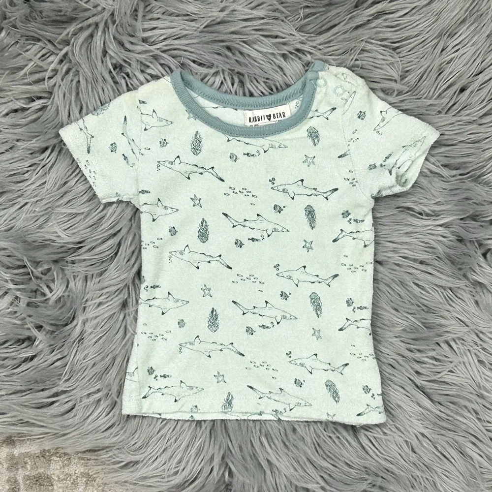 Rabbit Bear Infant Blue Shark Themed Terry Cloth T Shirt Size‎ 6-9month